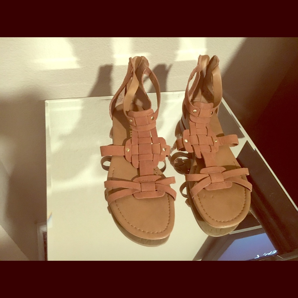 Franco Sarto Gladiator Sandals 7